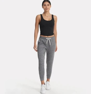 Essential core tank for women